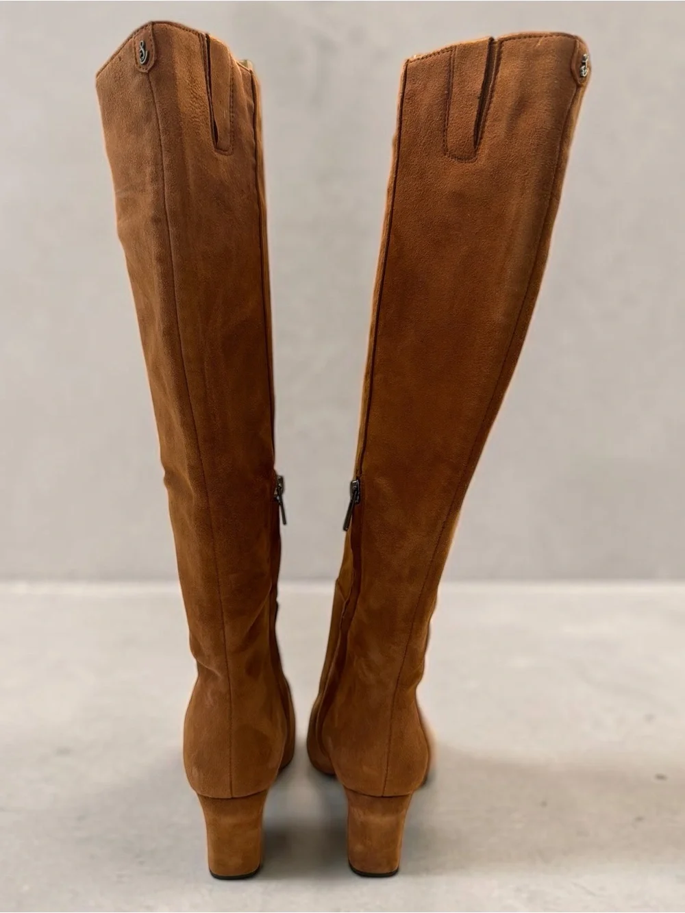 Sam Edelman sleek over